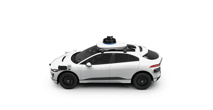 A gif illustrating the Waymo Driver's field of view for each sensor, including cameras, lidar, and radar. Combined, they enable the Waymo Driver to see 360 degrees.