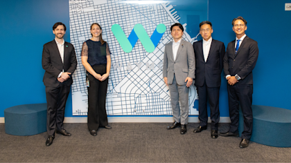 Minister Nakano visits  Waymo's San Francisco offices with Ichiro Kawanabe, Chairman of Nihon Kotsu .